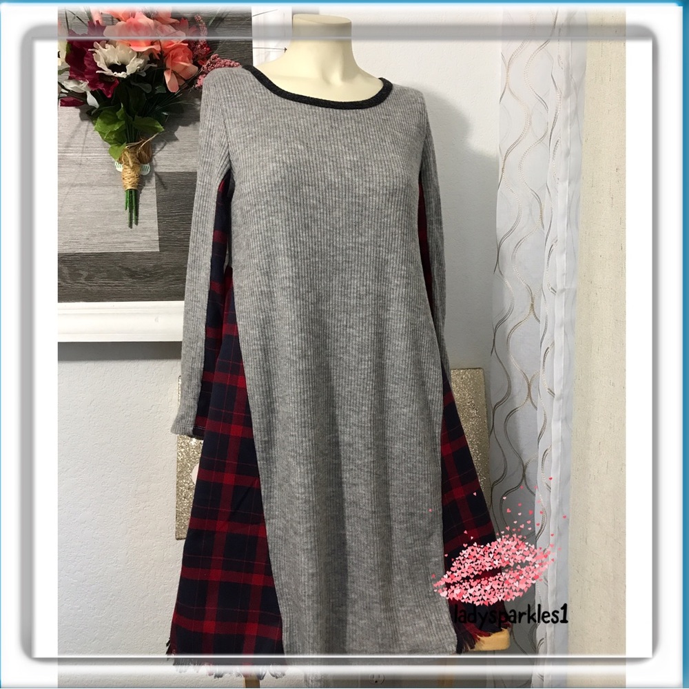 THML | Long sleeve Sweater Dress Sz Medium